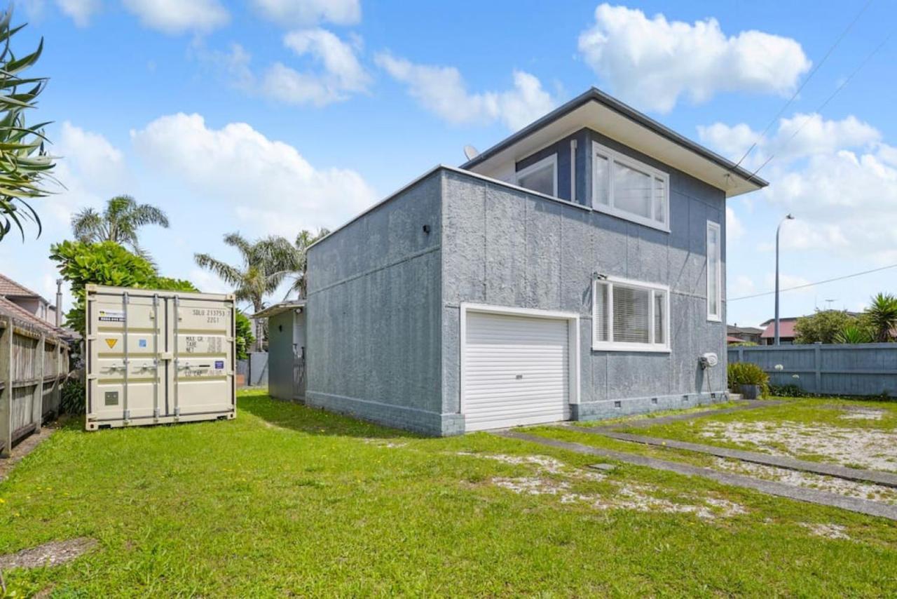 Amazing Home By Beach - Fully Aircon-Ed - Wifi Оукланд Екстериор снимка